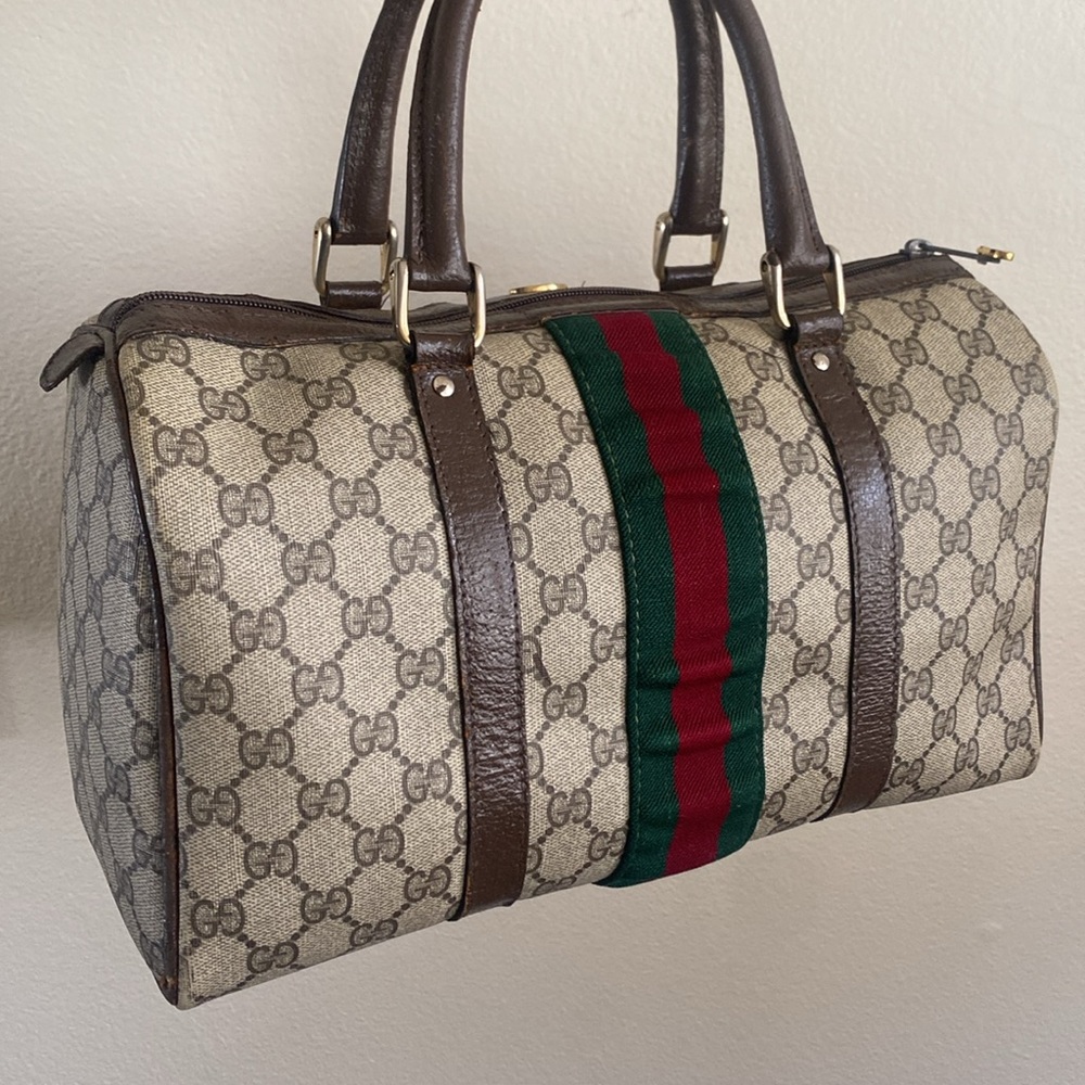 Authentic Gucci Boston Handbag with Cherryline - Picture 16 of 16